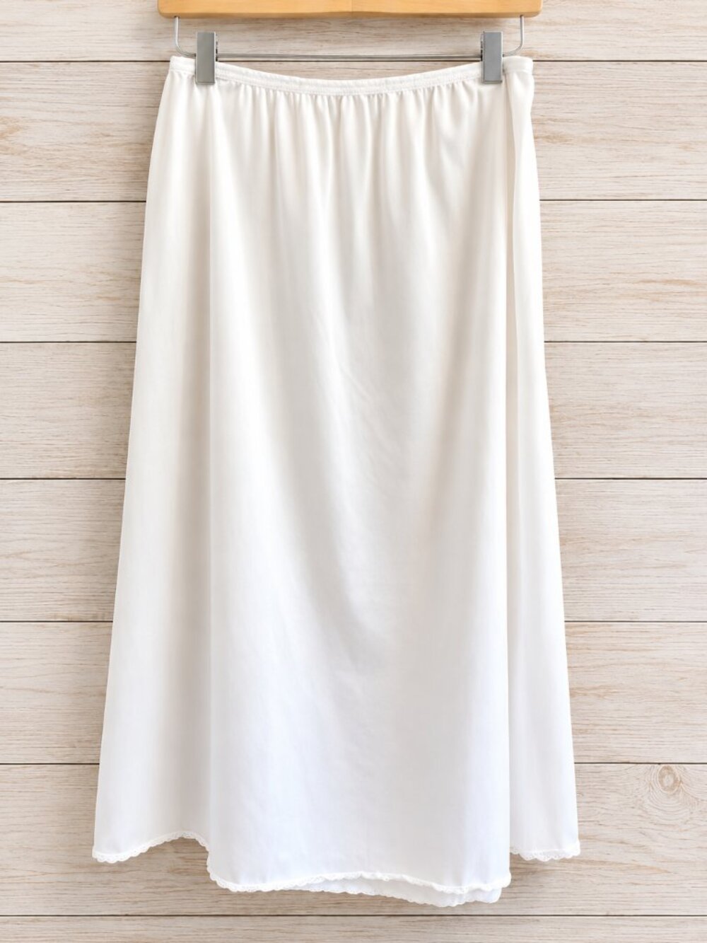 Vassarette White Vintage Half Slip Lace Trim Size M 26"